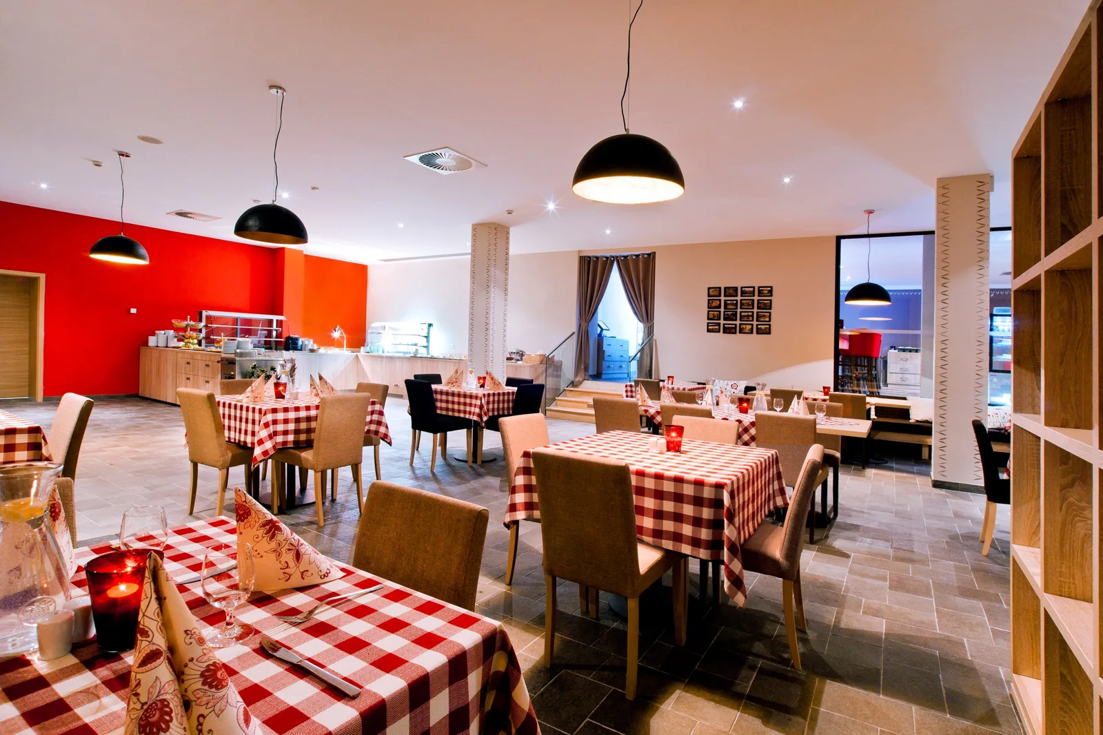 Hotely – Hotel Salamandra (04) | Industry Photo