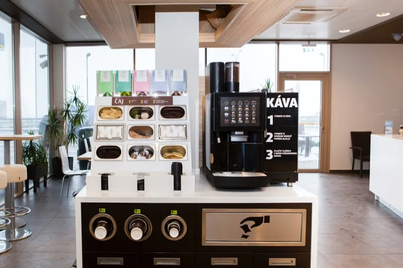 Iné – Fresh Corner — moderný retail (21) | Industry Photo