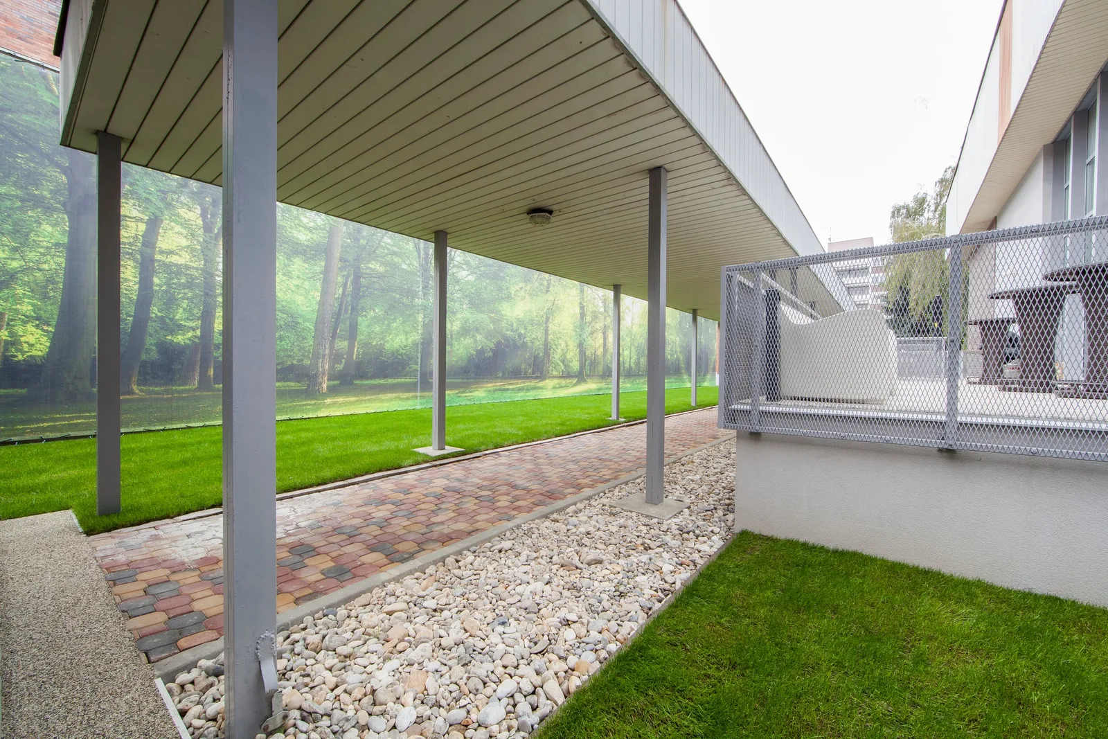 Iné – Slovnaft Relax Center — priestor na oddych (07) | Industry Photo
