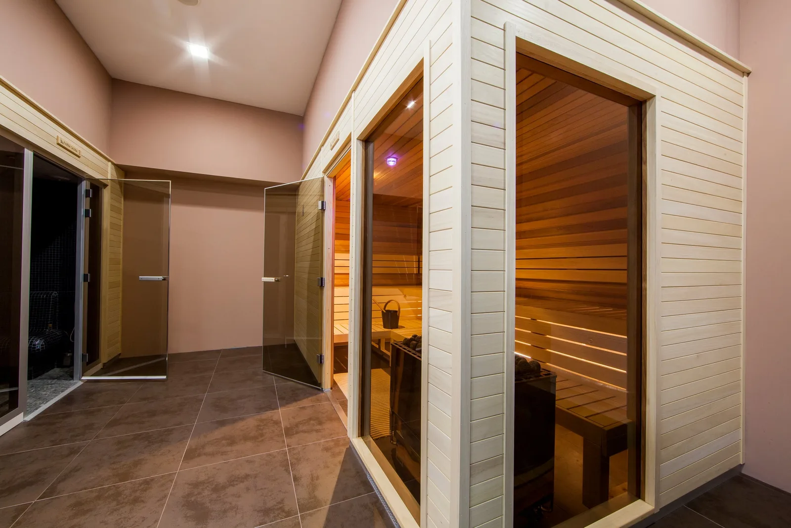 Iné – Slovnaft Relax Center — priestor na oddych (15) | Industry Photo