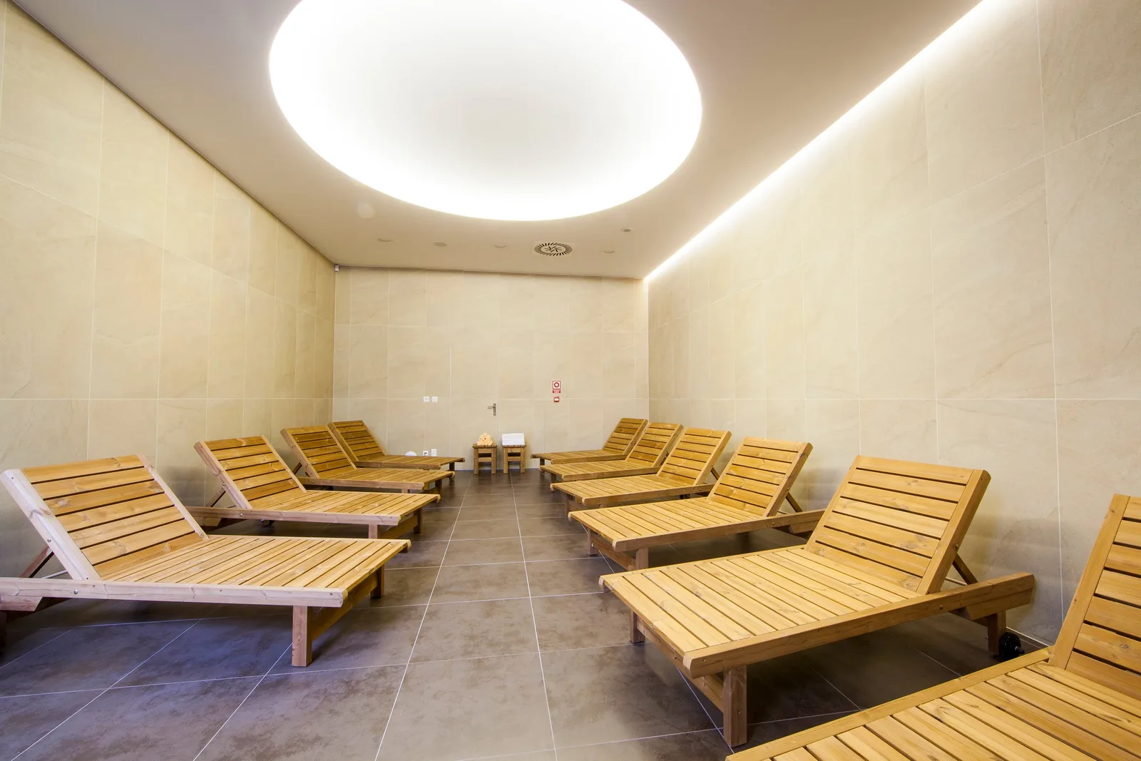Iné – Slovnaft Relax Center — priestor na oddych (21) | Industry Photo