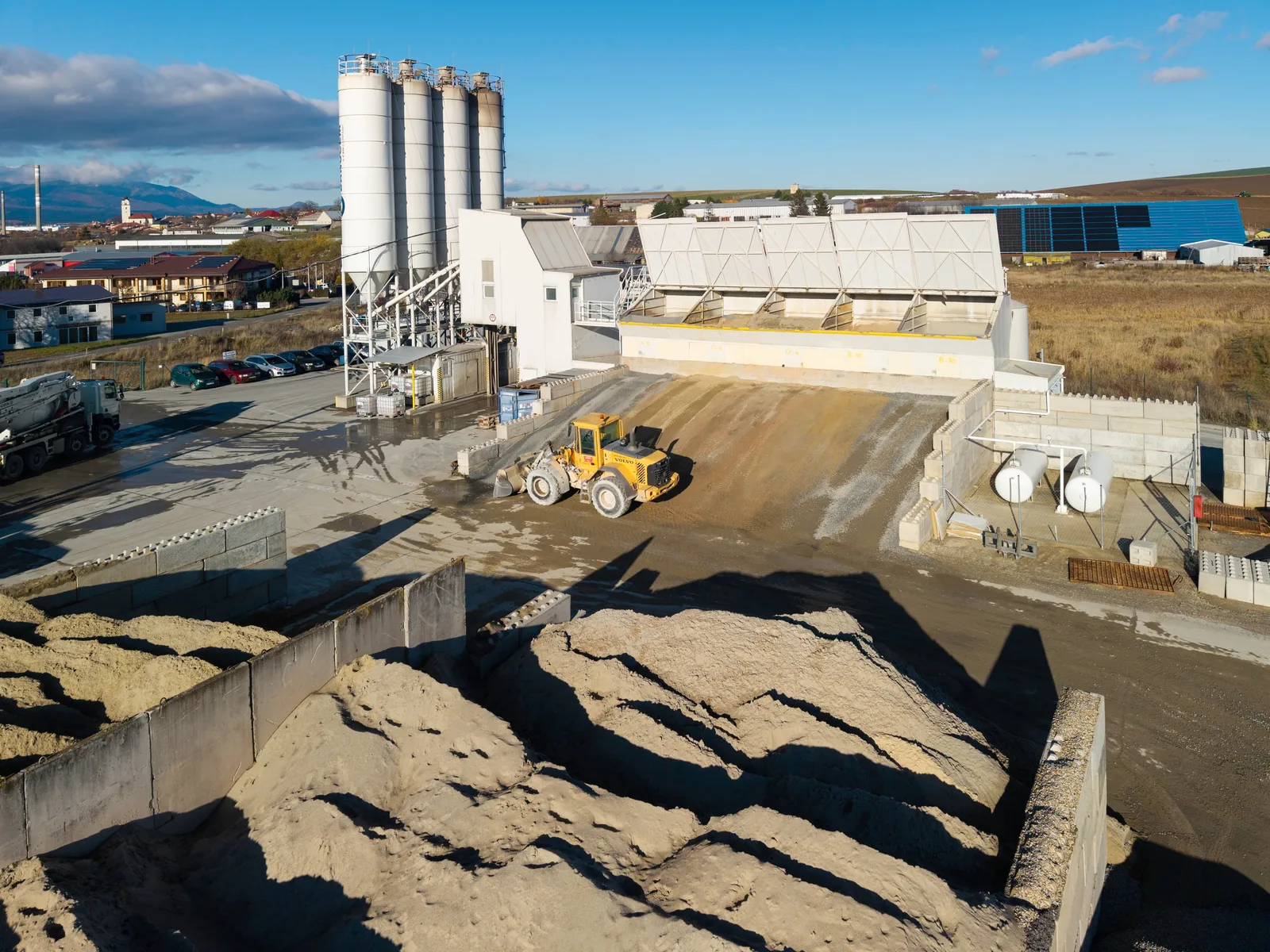 Letecká fotografia – DANUCEM betonárne (03) | Industry Photo