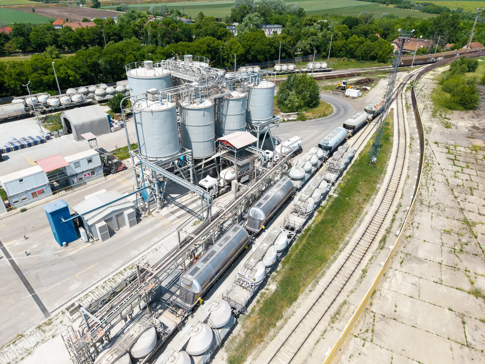 Letecká fotografia – DANUCEM terminál Ercsi (03) | Industry Photo