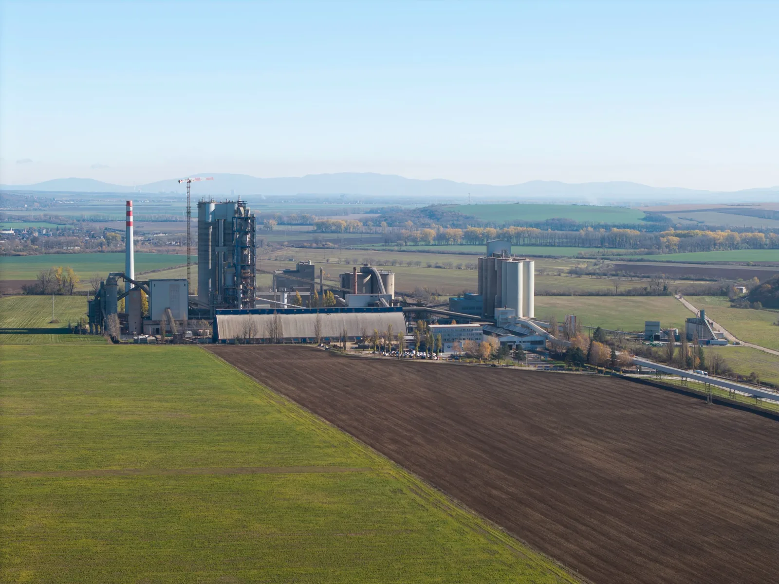 Letecká fotografia – DANUCEM cementáreň Turňa nad Bodvou (04) | Industry Photo