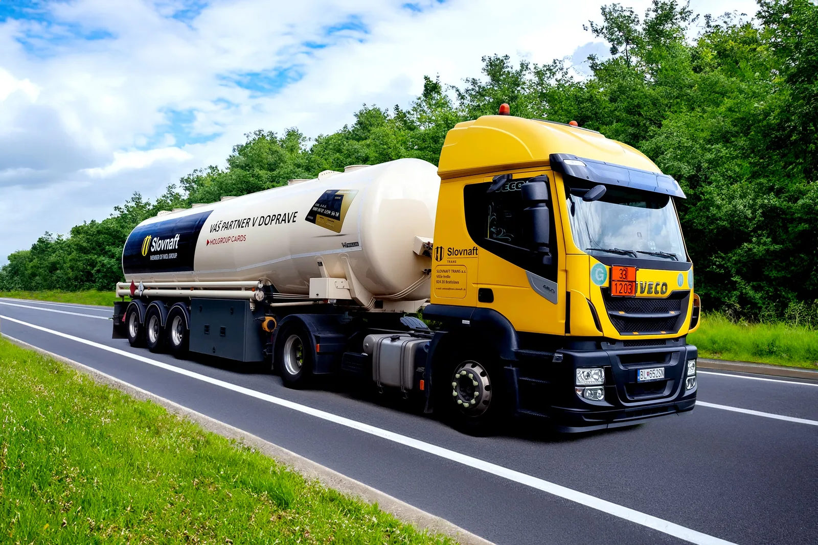 Technológia a preprava – Slovnaft — logistika vo veľkom (03) | Industry Photo