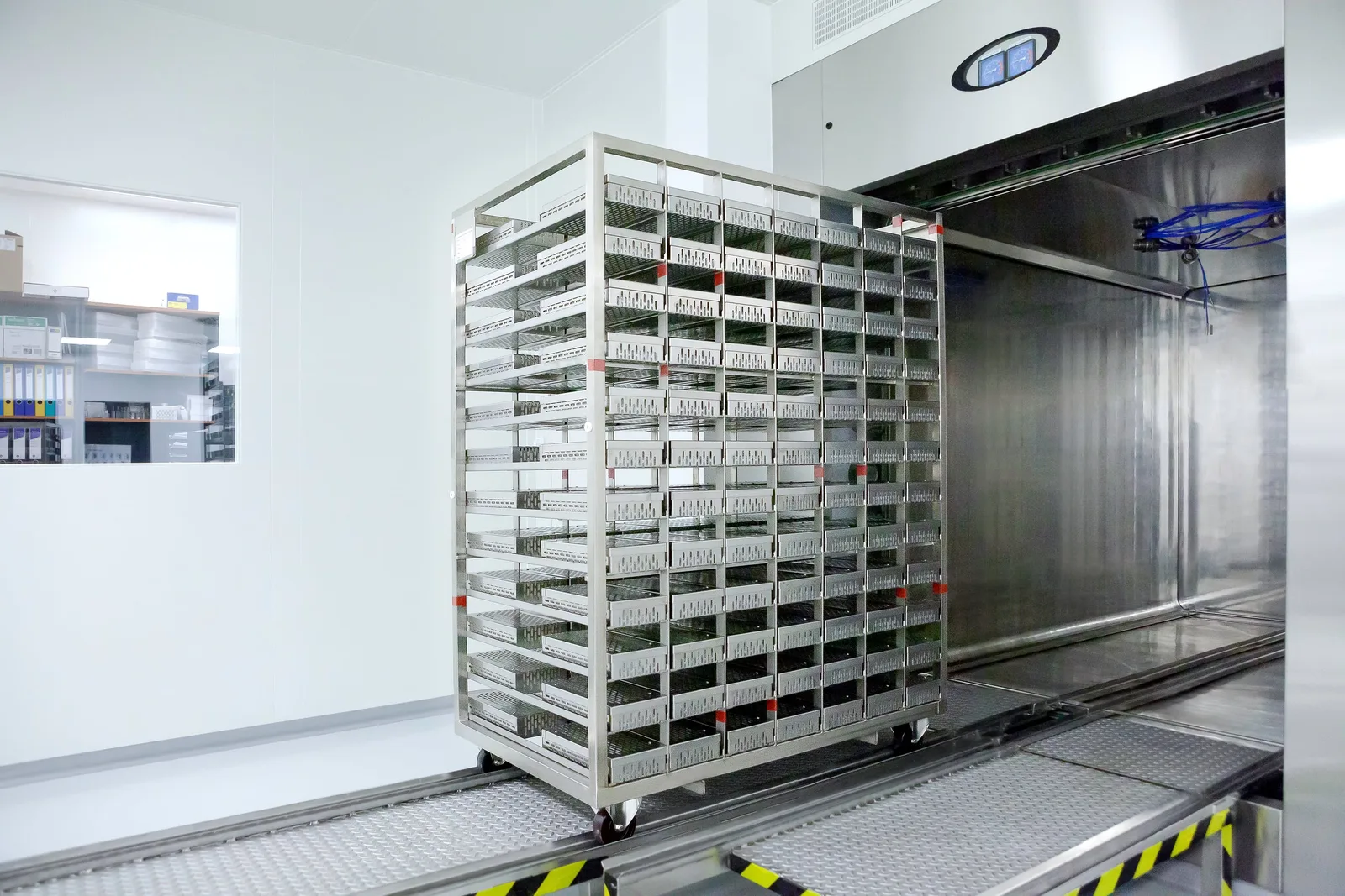 Výroba – Saneca Pharmaceuticals (14) | Industry Photo