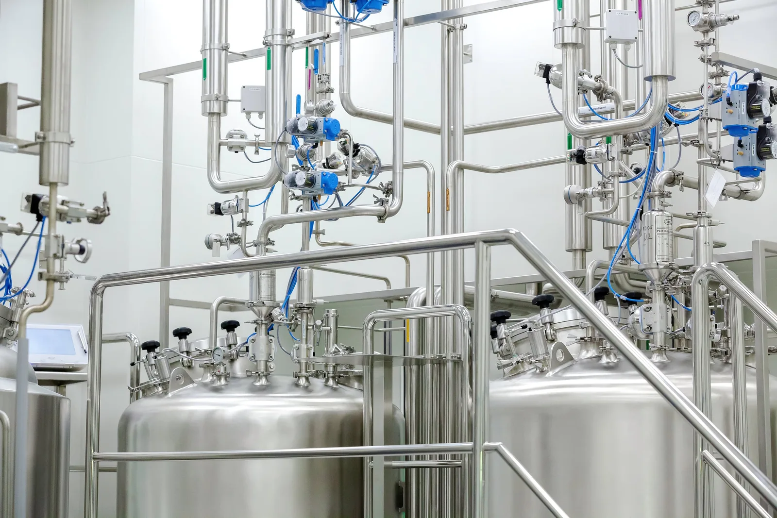 Výroba – Saneca Pharmaceuticals (20) | Industry Photo