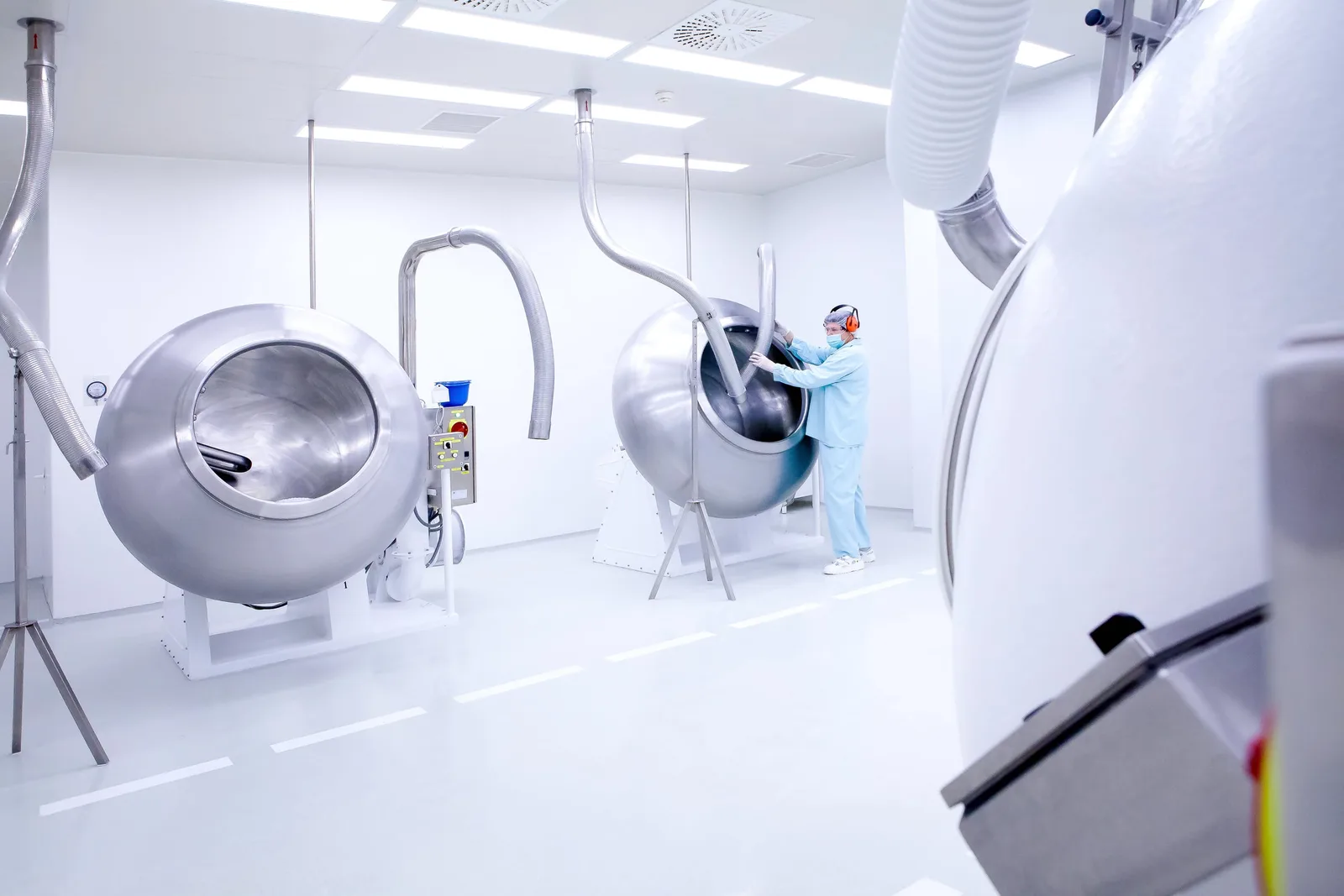 Výroba – Saneca Pharmaceuticals (32) | Industry Photo