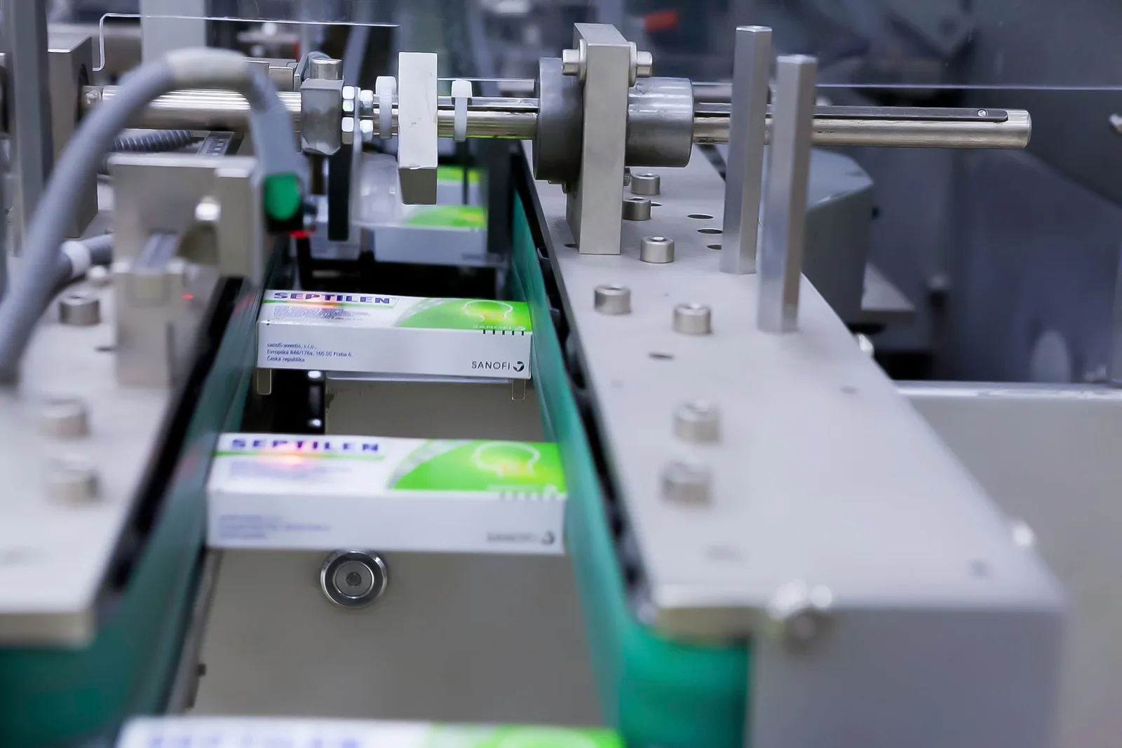 Výroba – Saneca Pharmaceuticals (33) | Industry Photo